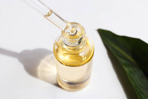 Exploring the Benefits of Facial Oils and How to Use Them